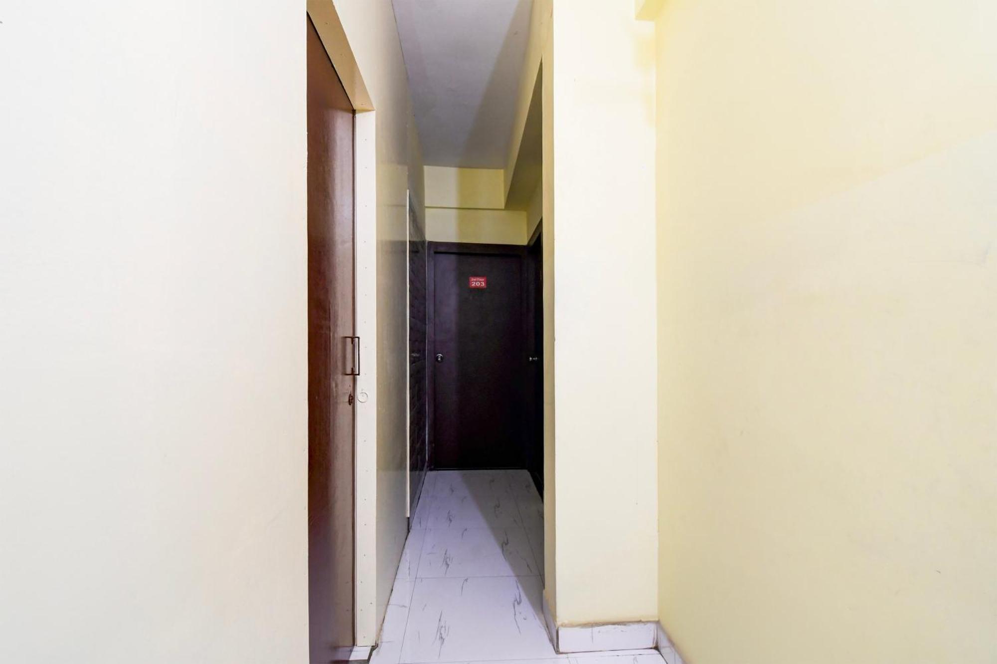 Hotel Super O New Town Near Kolkata Airport 4*