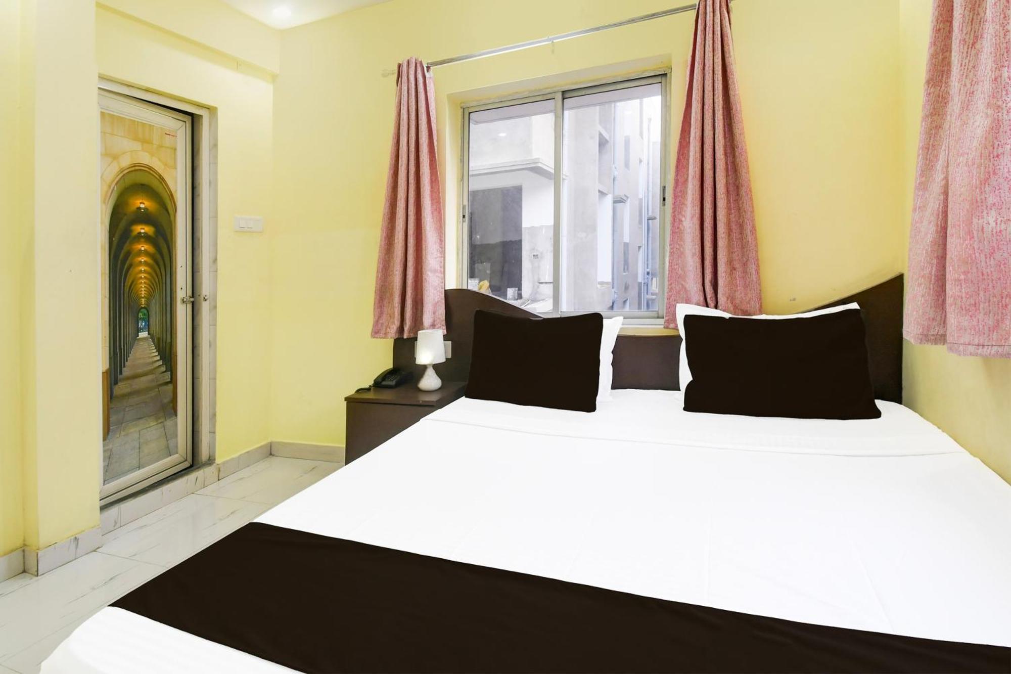 Super O New Town Near Kolkata Airport 4* Gauripur (West Bengal)